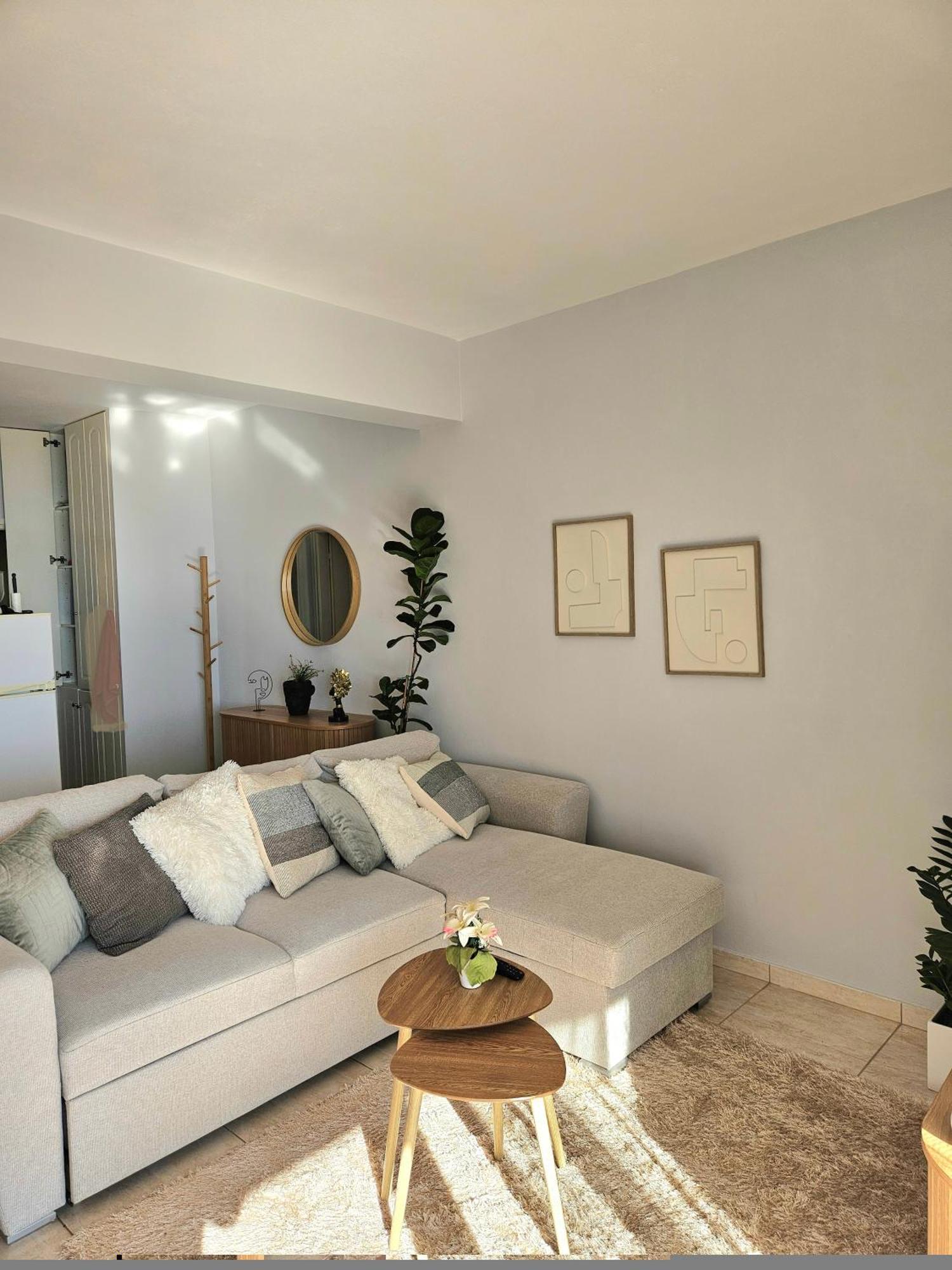 Apartment Palmyra Seaview At *