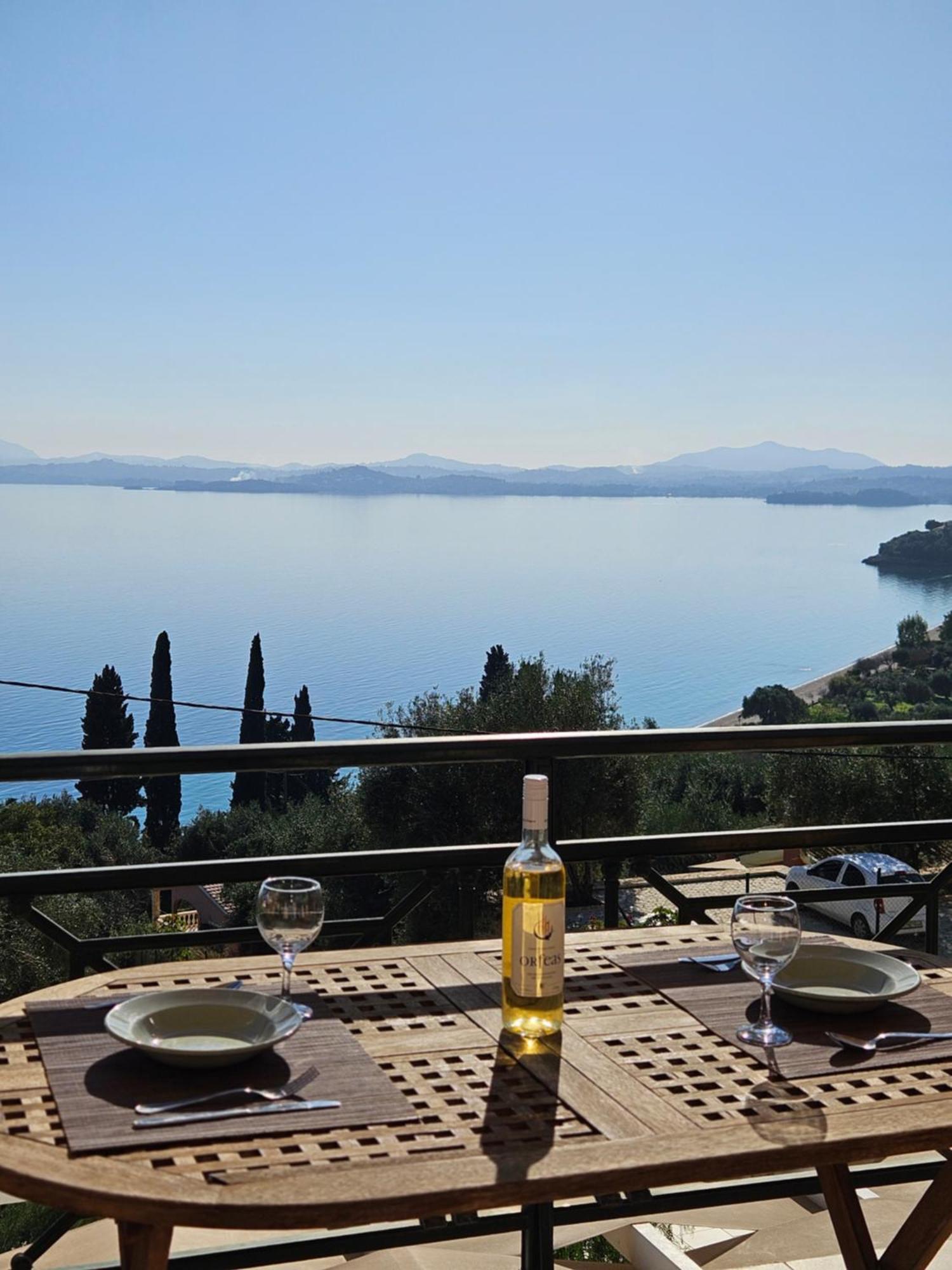Palmyra Seaview At *
